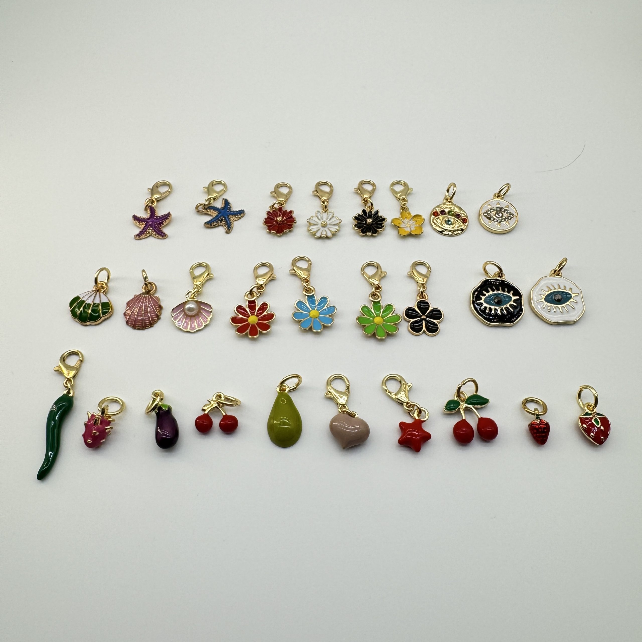 T26334 Enamel Alloy Eggplant Charm - Image 2