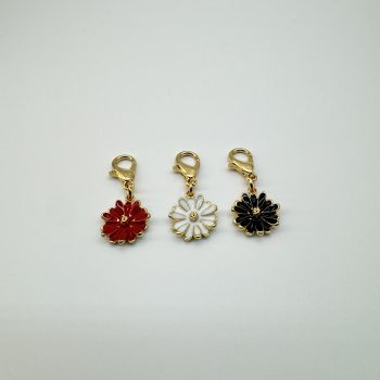 T26340 Enamel Alloy Daisy Charm