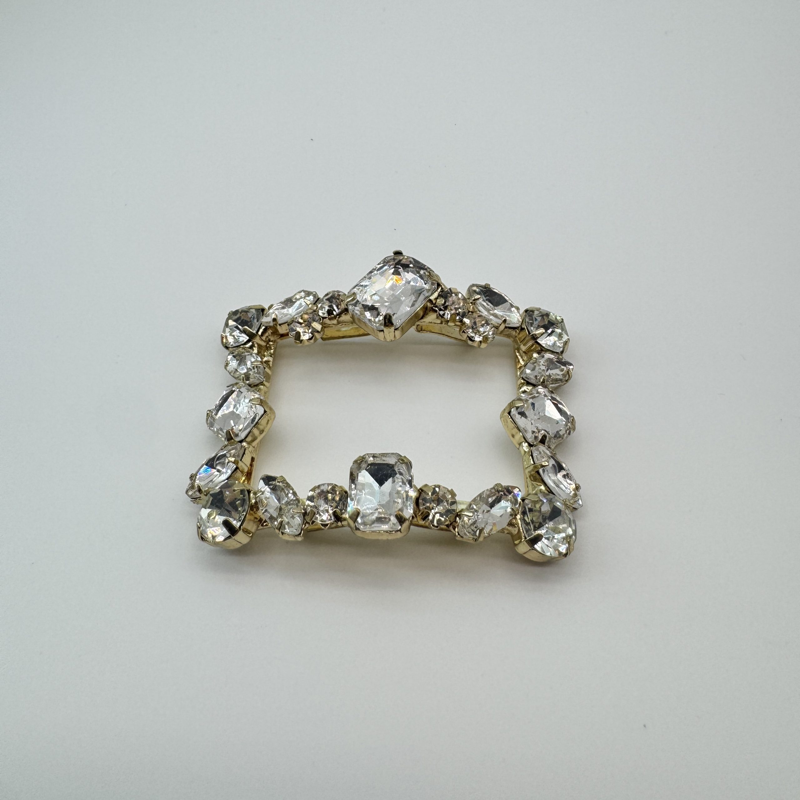 T26371 Stone Square Soldered