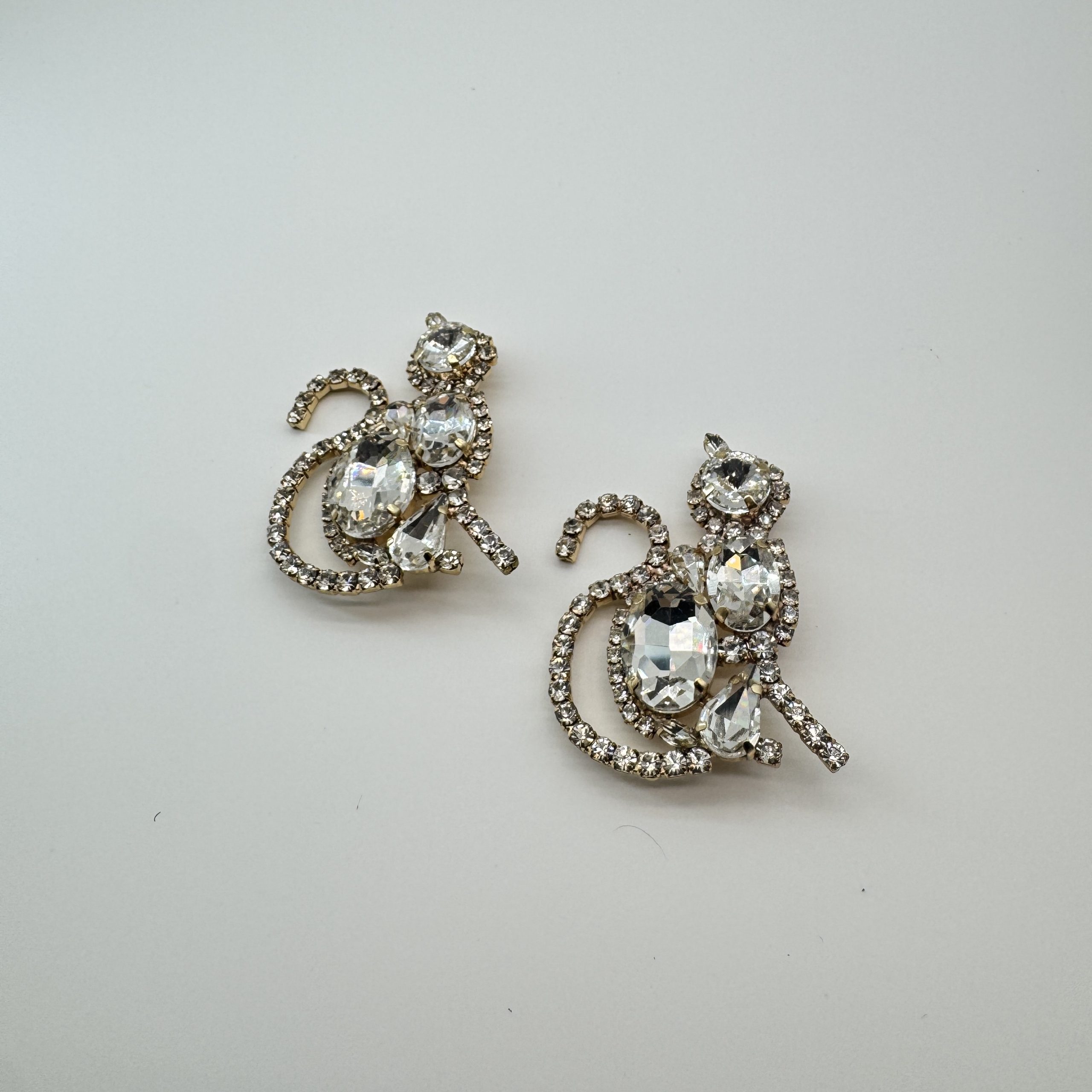 T26374 Strass Stones Cat Soldered Buckle