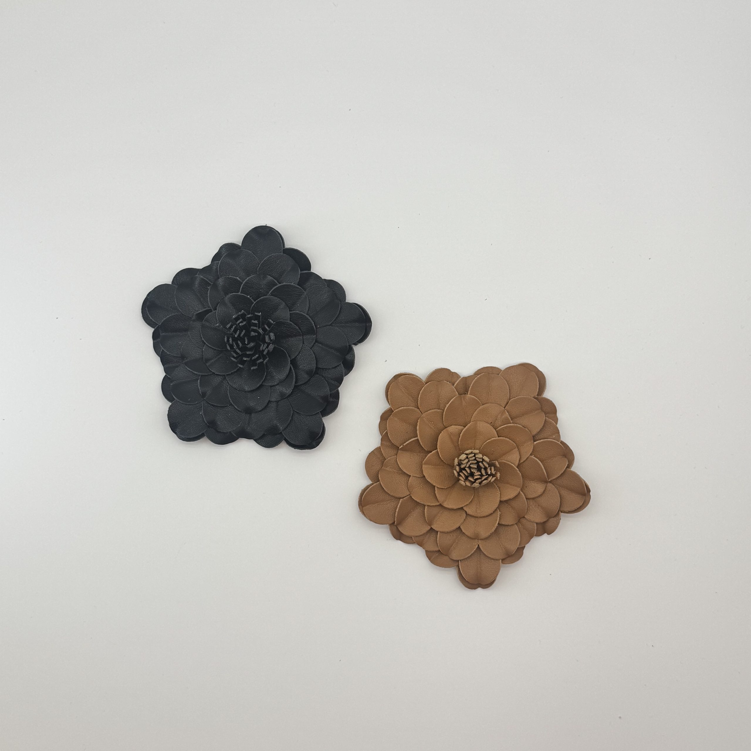 T26478 Leather Dahlia Flower Ornament