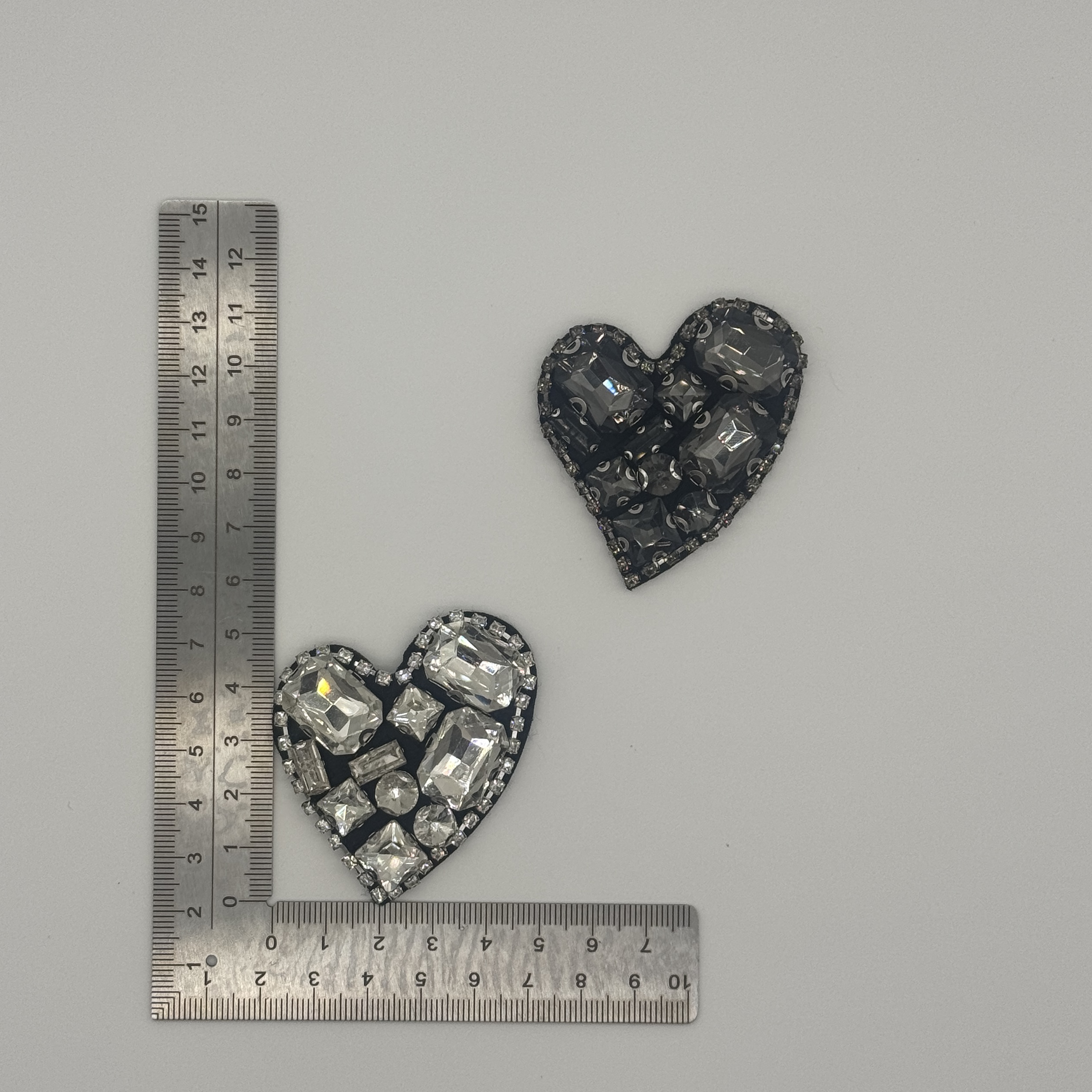 T26452 Toppa a cuore con strass
