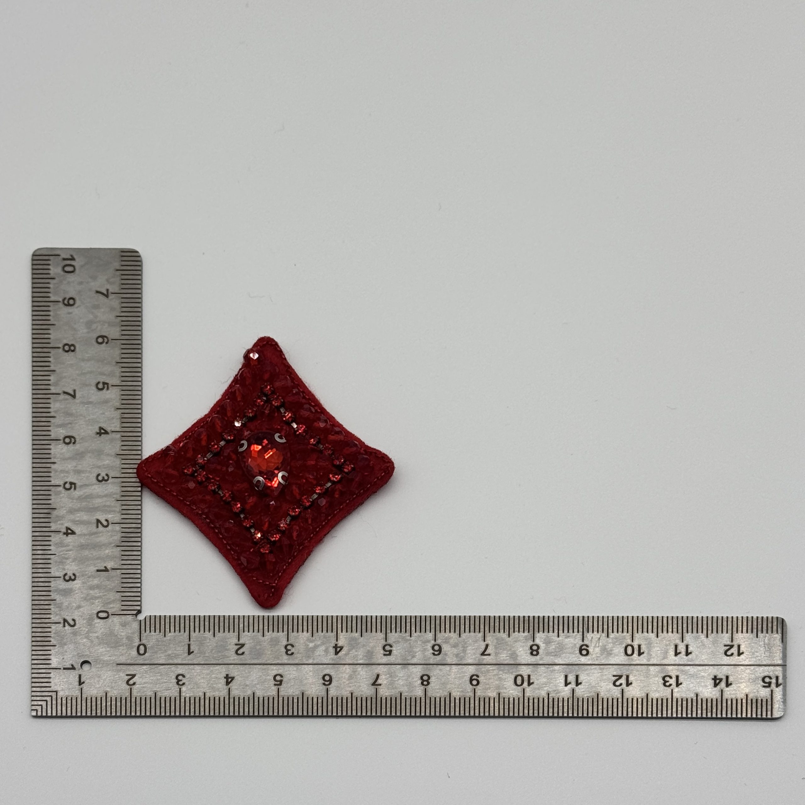 T26459 Diamonds-shape beaded patch