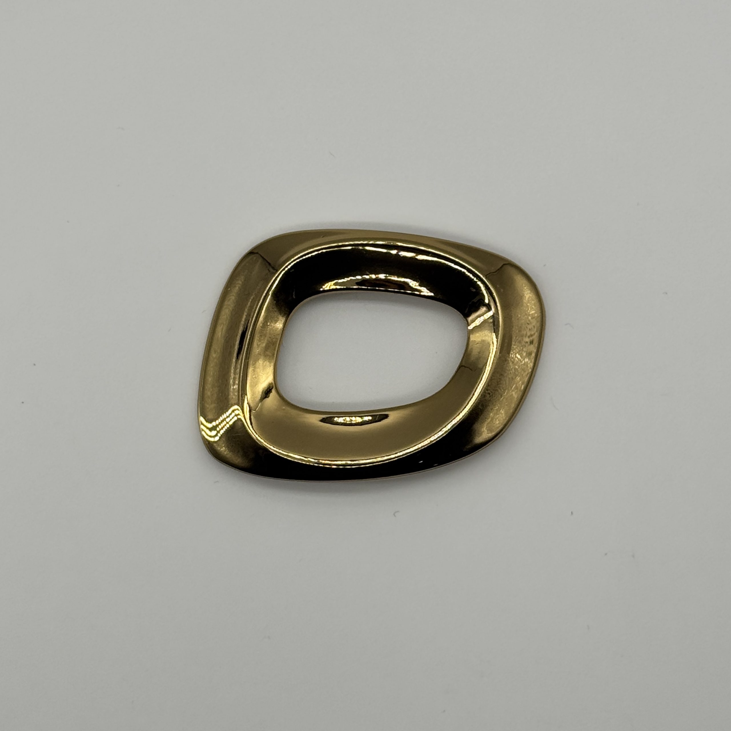 T25217 Metal Oval Ornament