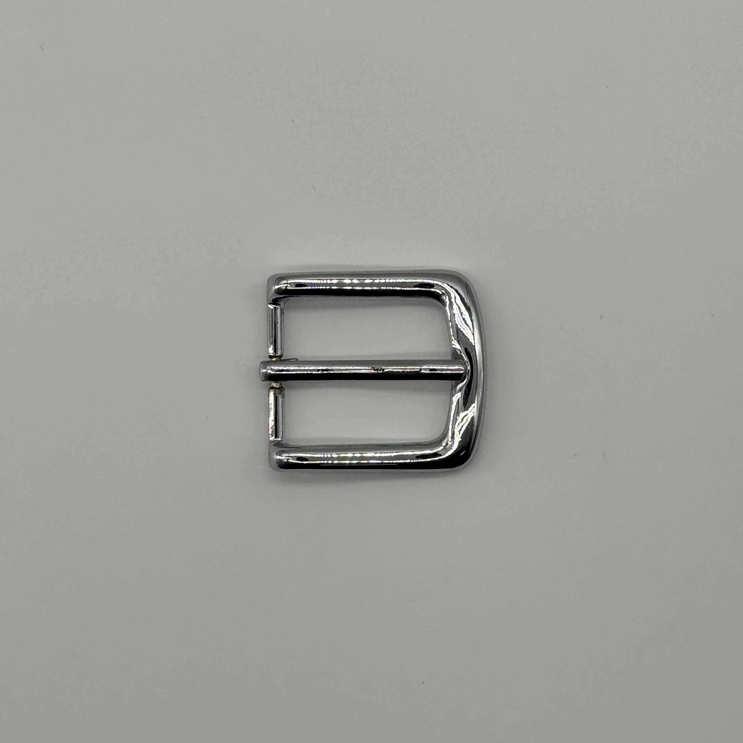 T25205 Metal D Shape Pin Buckle