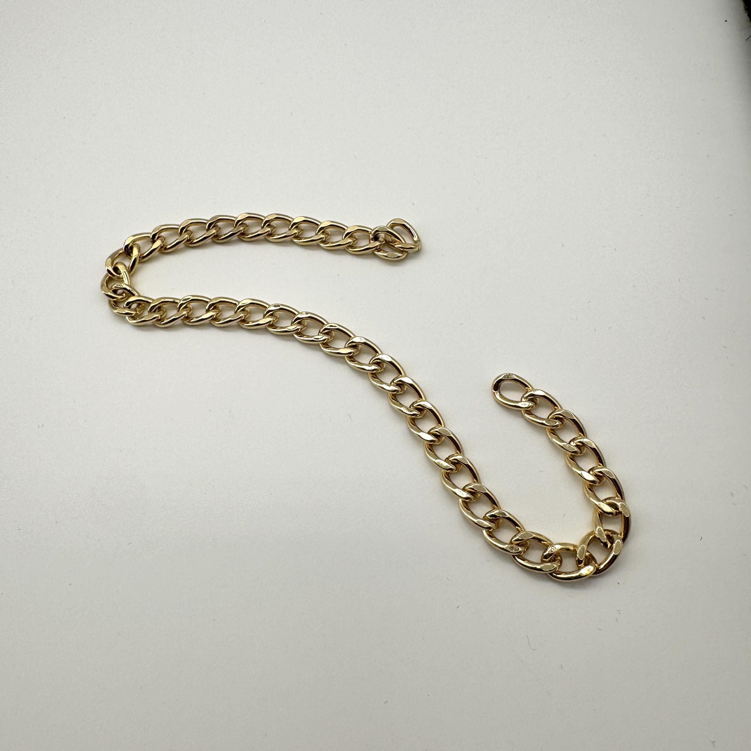 T25306 Classic Curb Chain Ornament