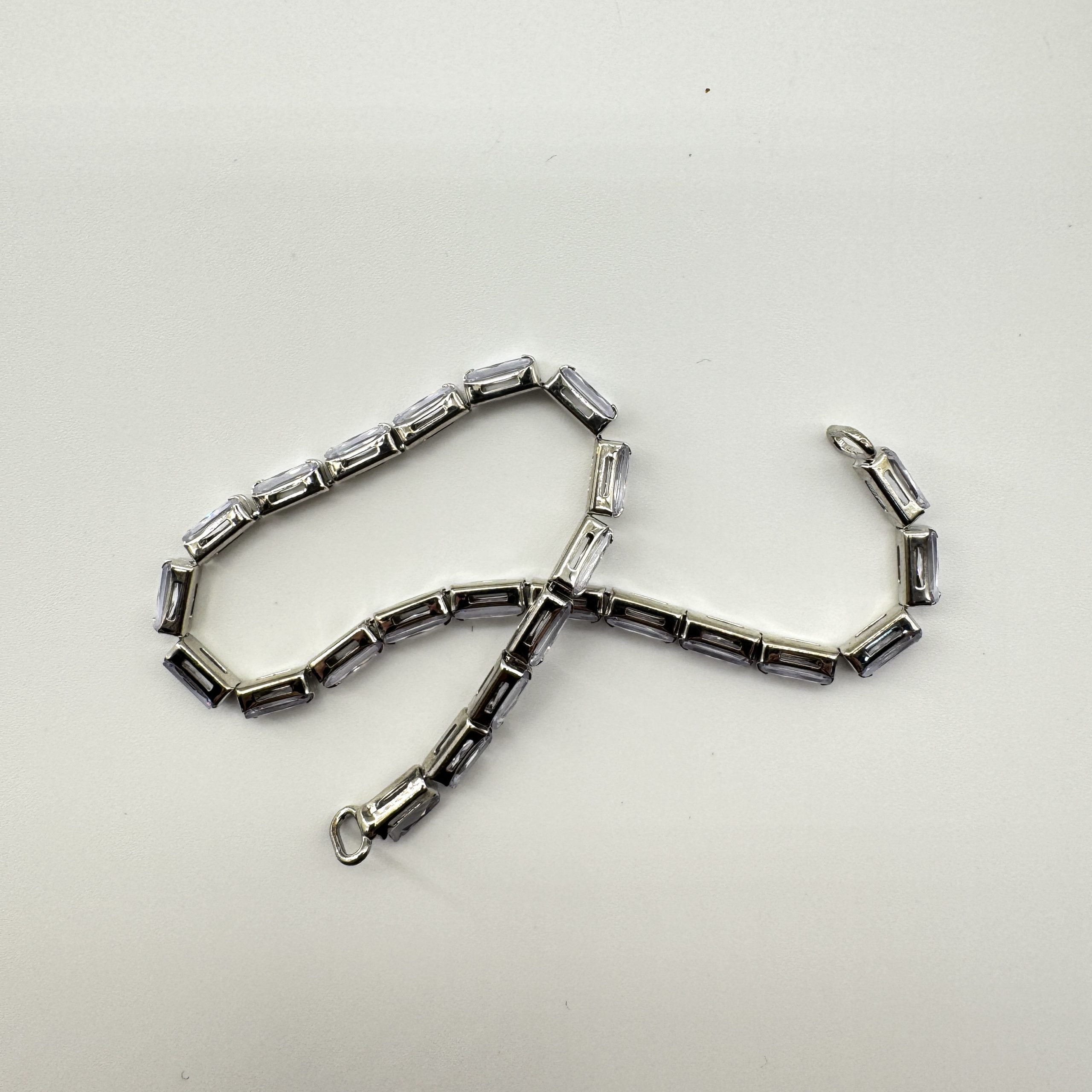 T25325 Cubic Zirconia Chain Ornament - Image 2