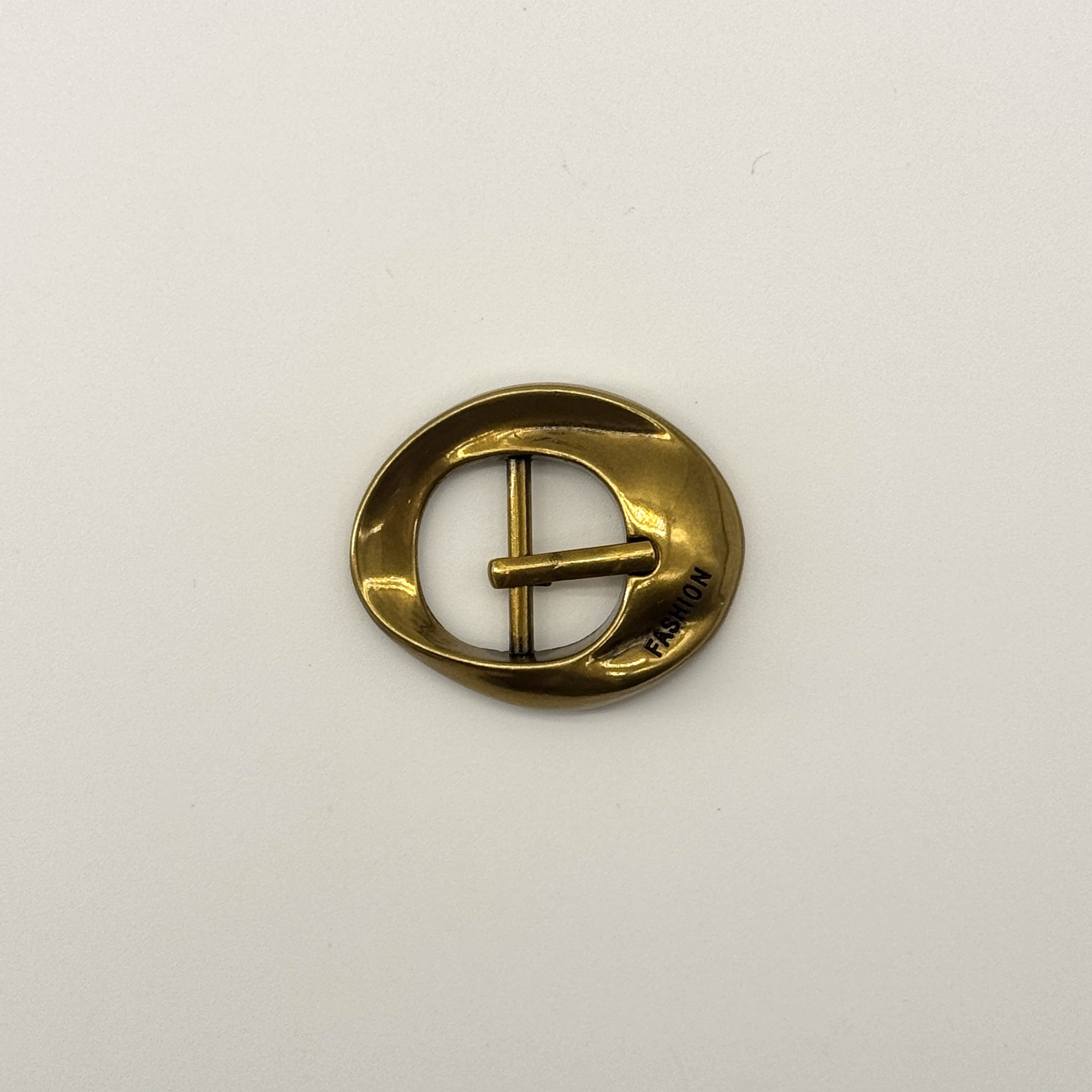 T25377 Logo Oval Pin Buckle