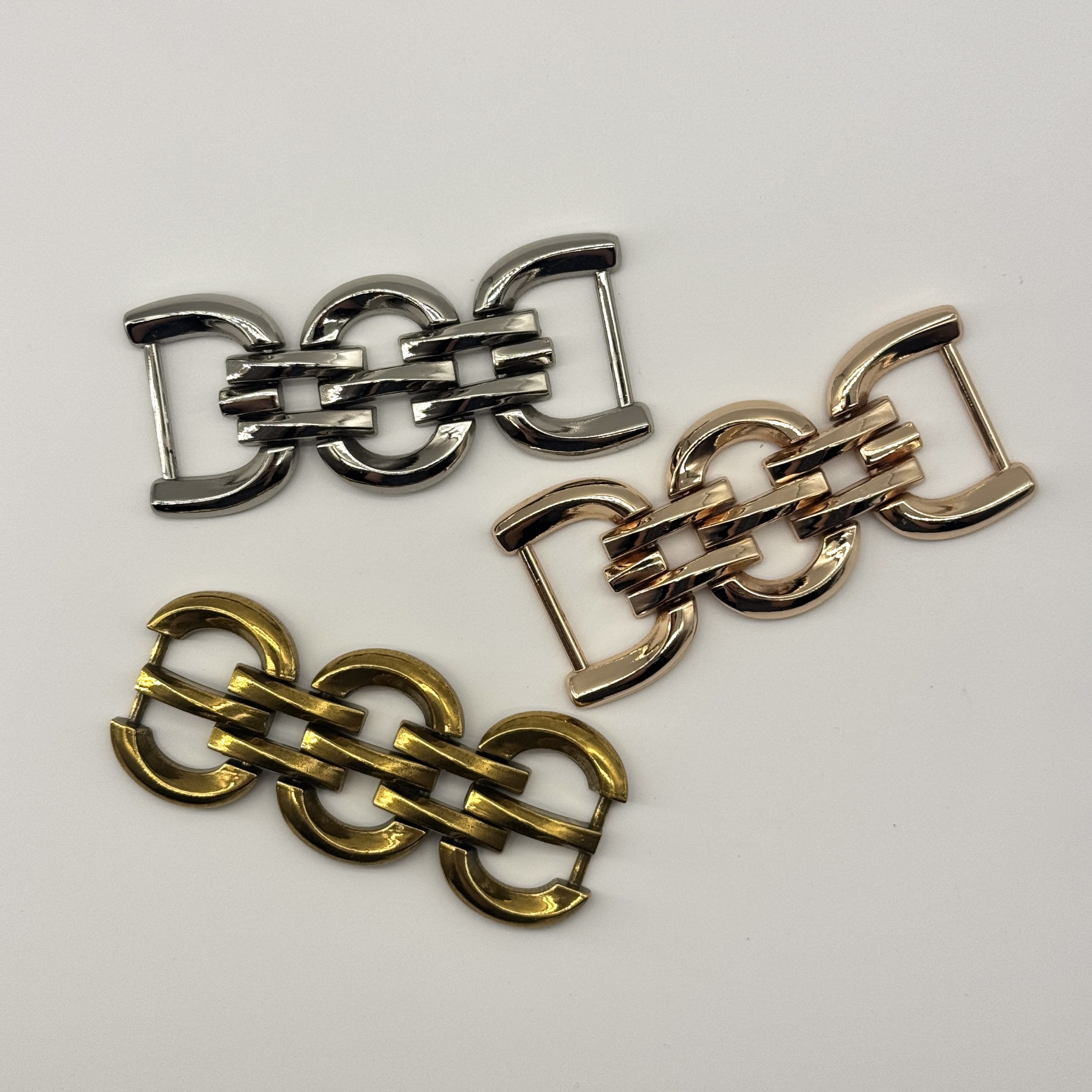 T25388 Woven Metal Connector