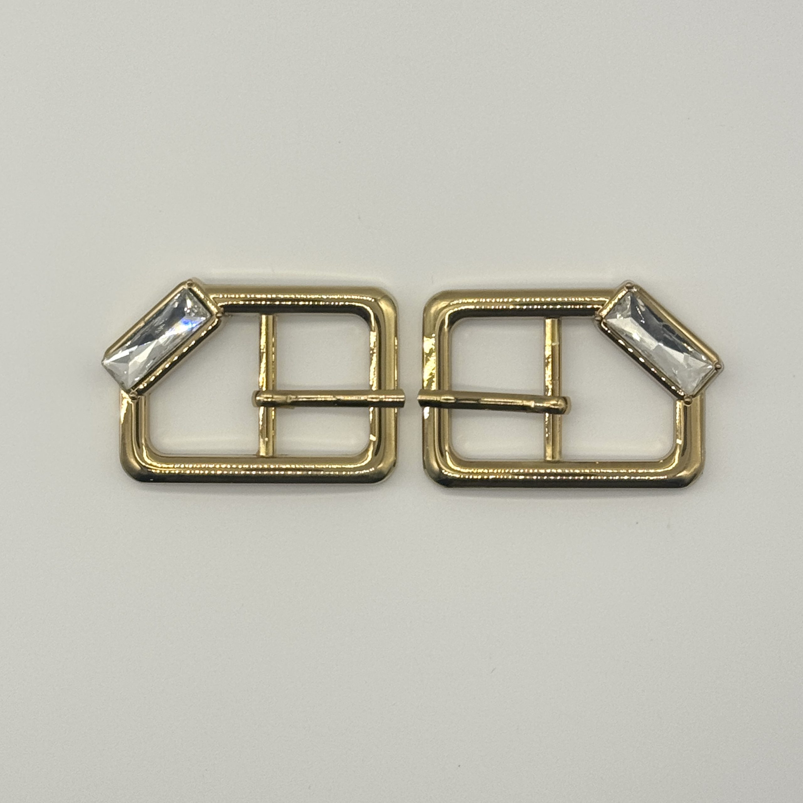 T25416 Glass Stone Rectangle Pin Buckle
