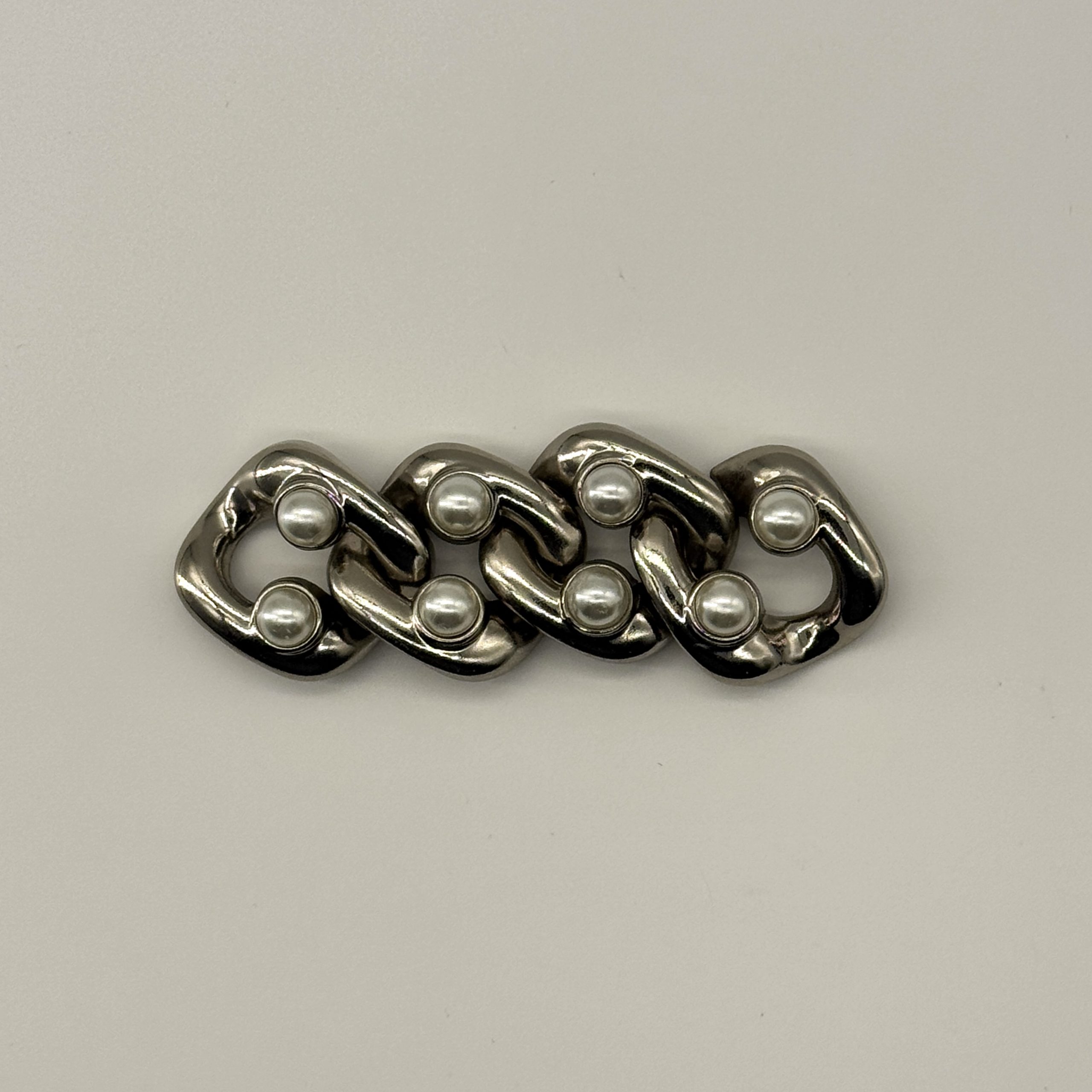 T25431 Pearl Chain Connector