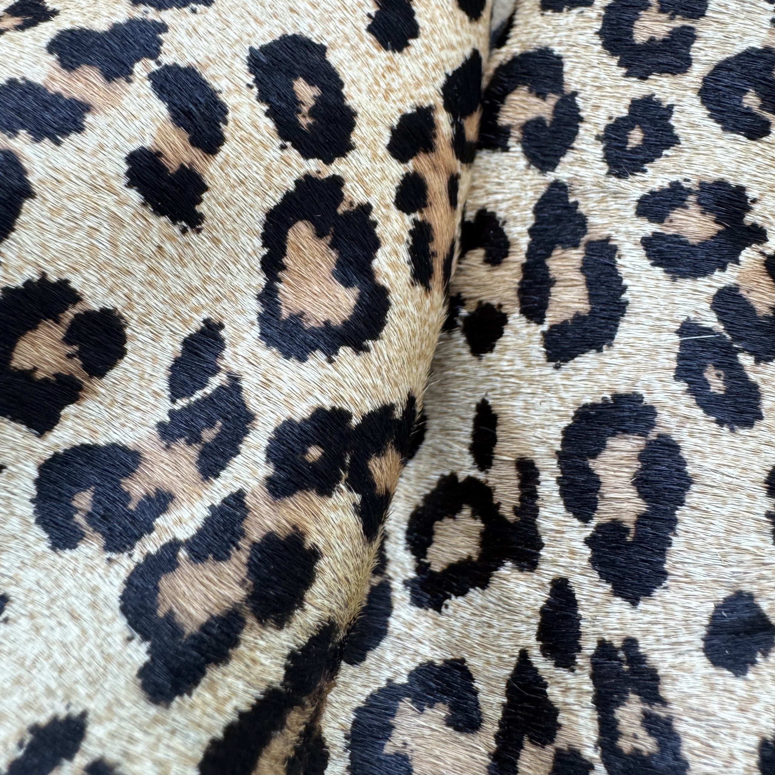 T26500 Small Leopard Print Hair-On Cowhide Leather