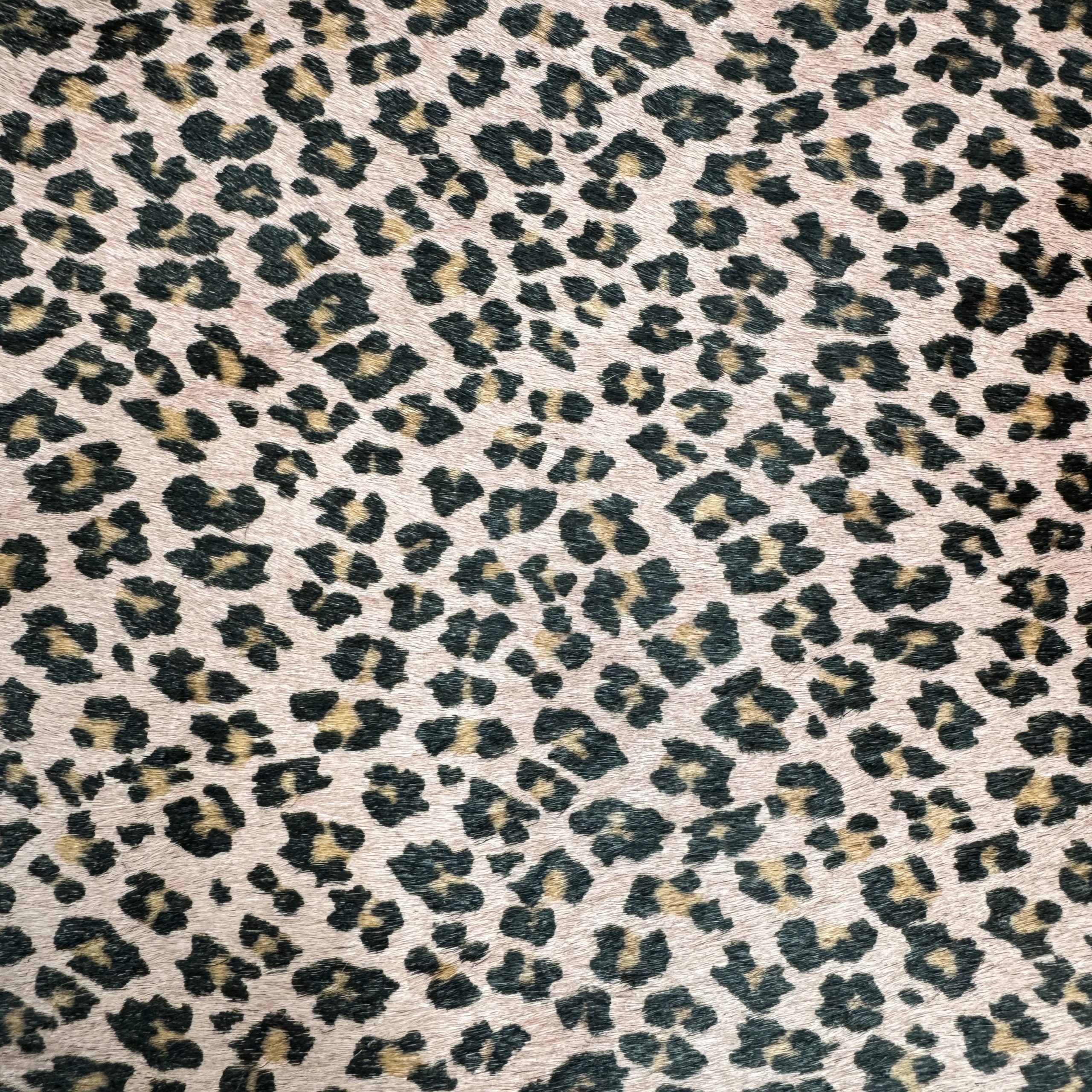 T26517 Small Leopard Cowhide Fur - Image 2