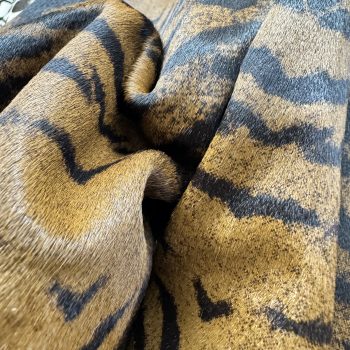 T26525 Tiger Print Hair-On Cowhide