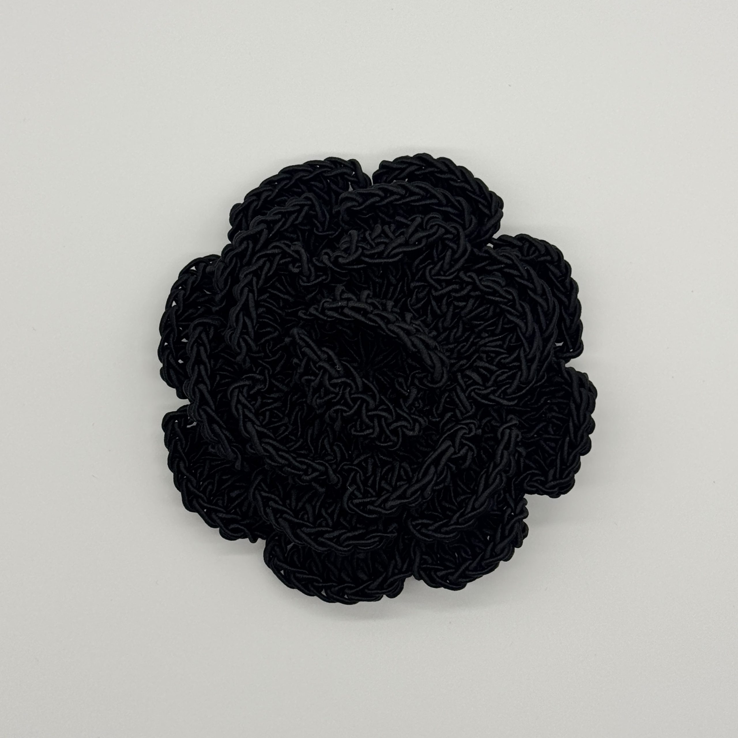 T26409 Hand Crochet Flower Ornament