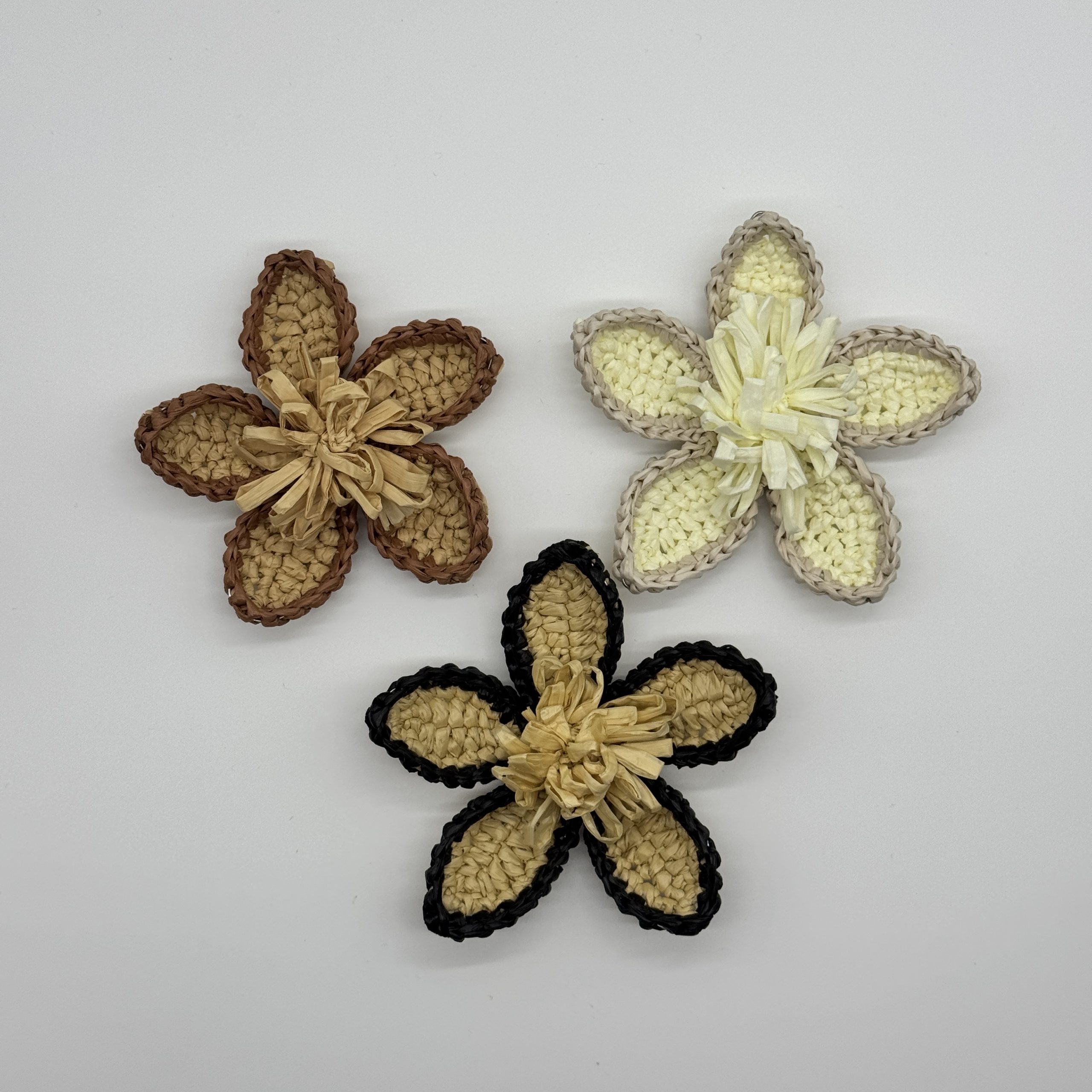 T26413 Braided Petal Flower