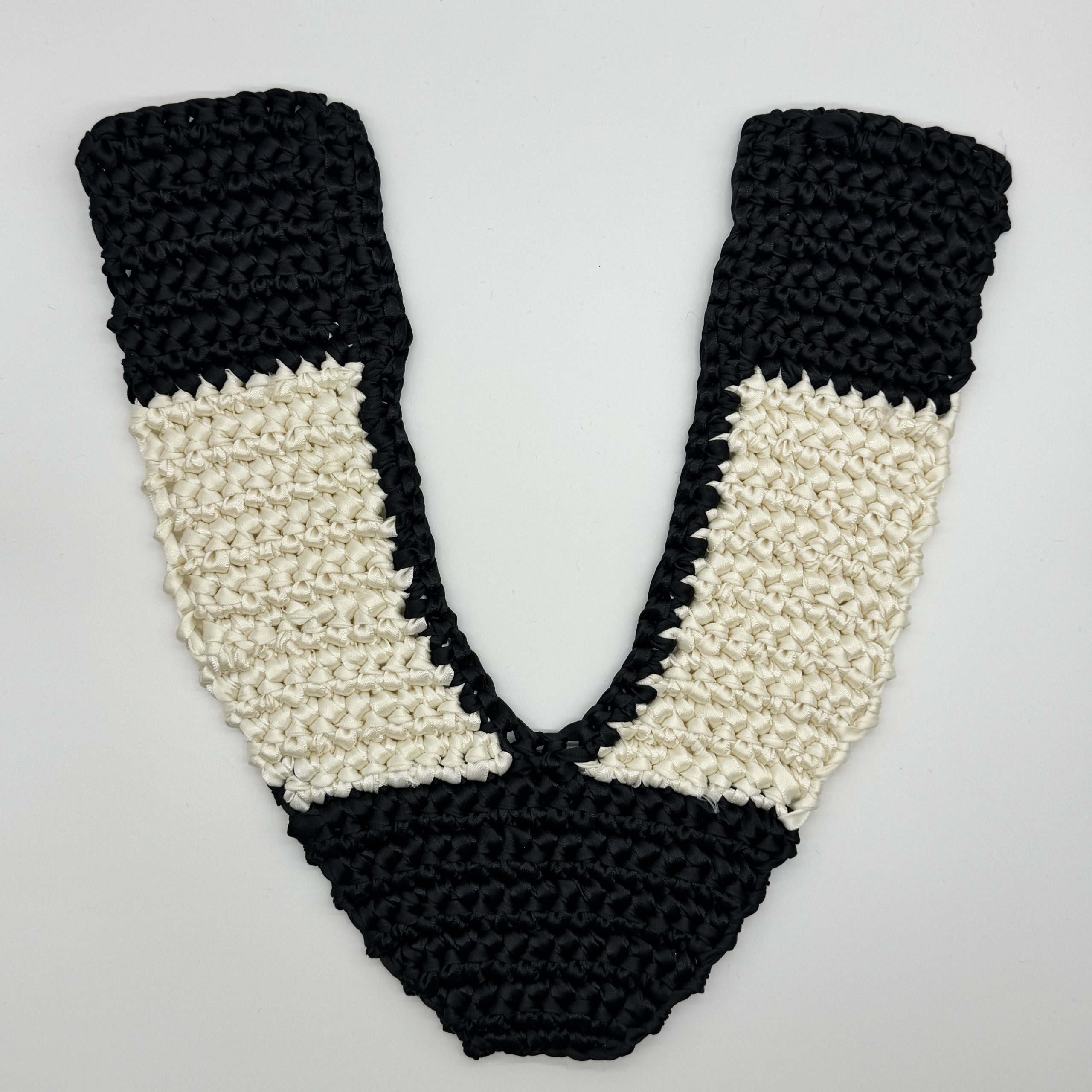 T26548 Ribbon Crochet Shoe Upper - Image 2