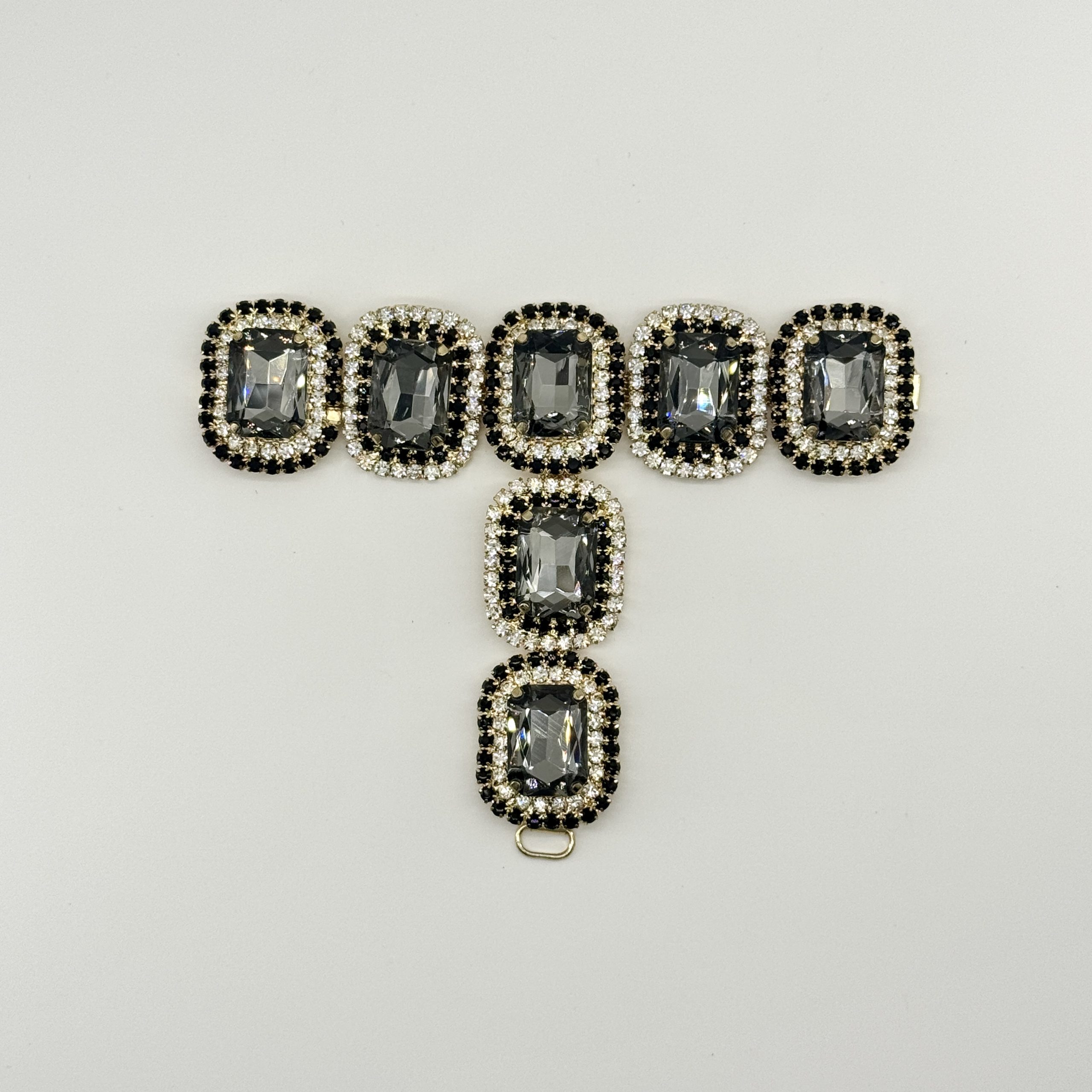T26622 Rectangular Strass T-Shape Shoe Ornament
