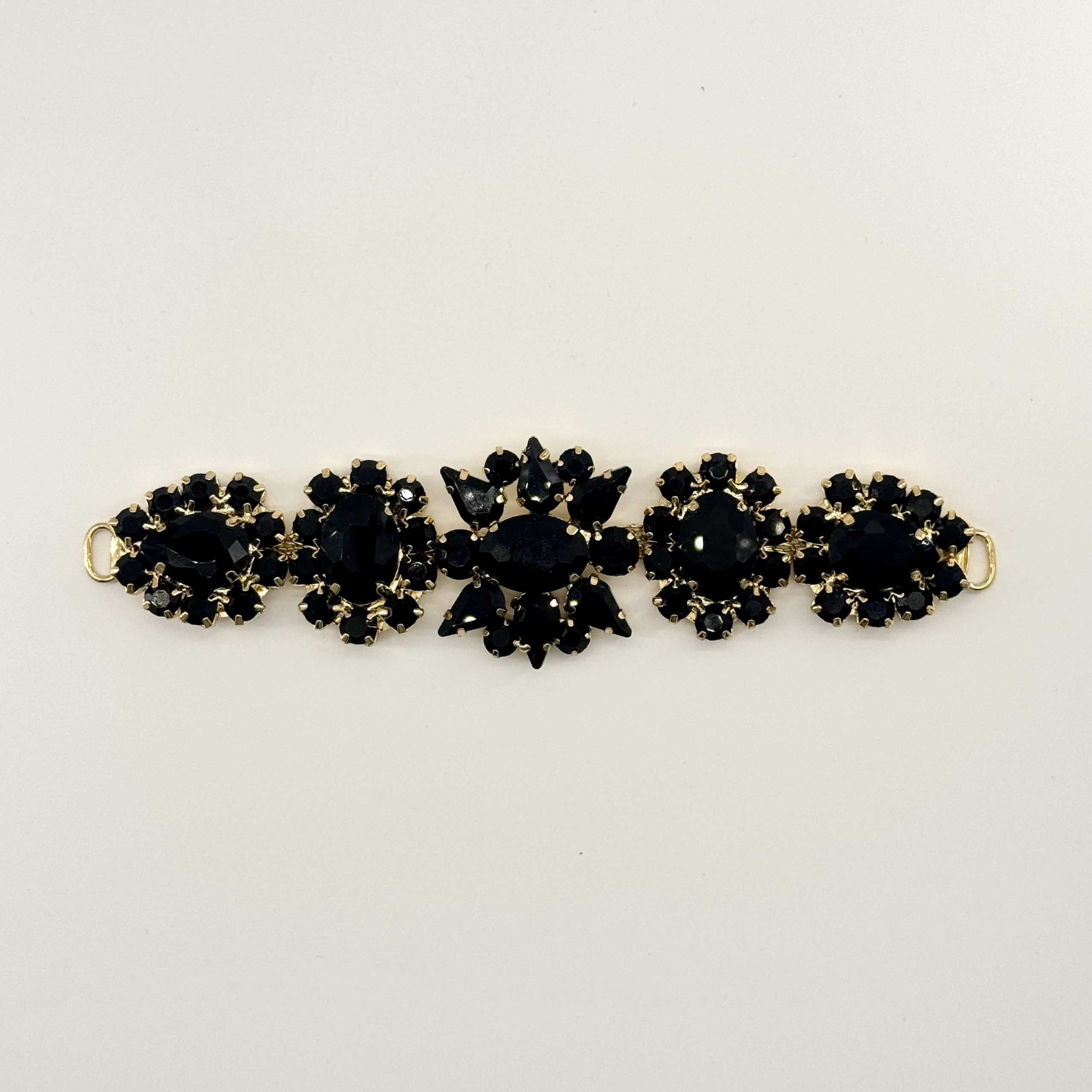 T26600 Floral Welded Strass Shoe Ornament